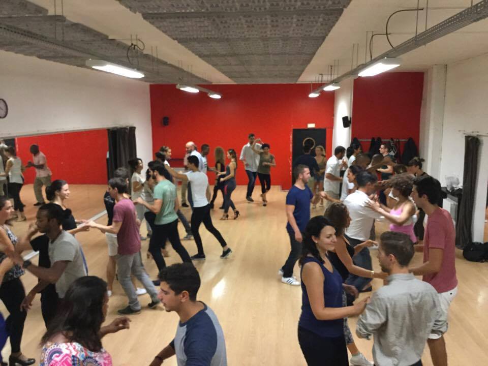 Bachata Moderna & Dominicana