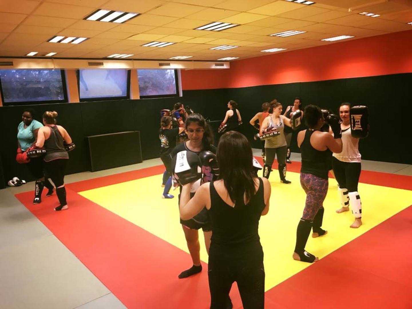 Lady Boxing