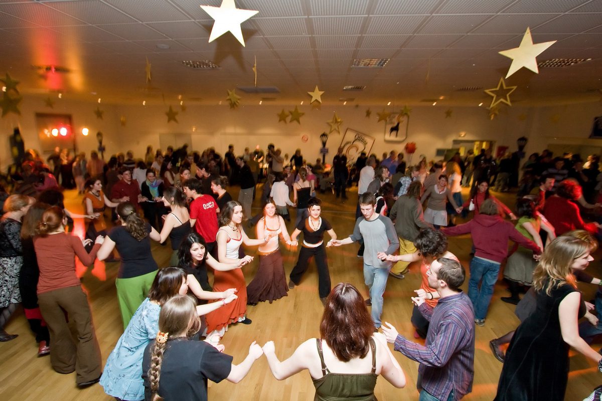 Danse Folk